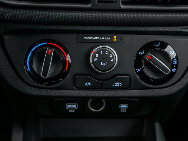 Hyundai i10 1.0 Select 2WD Kamera Navi Spurhalteassi.