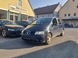 Seat Alhambra 1,9 TDI Sport 6-Sitze XENON+AHK - Seat Alhambra mit Diesel-Antrieb: Kleinbus, 1.9