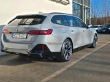 BMW 530e Touring M Sportpaket Pro*DAPro*h/k*AHK*20 - BMW 530 aus 2025