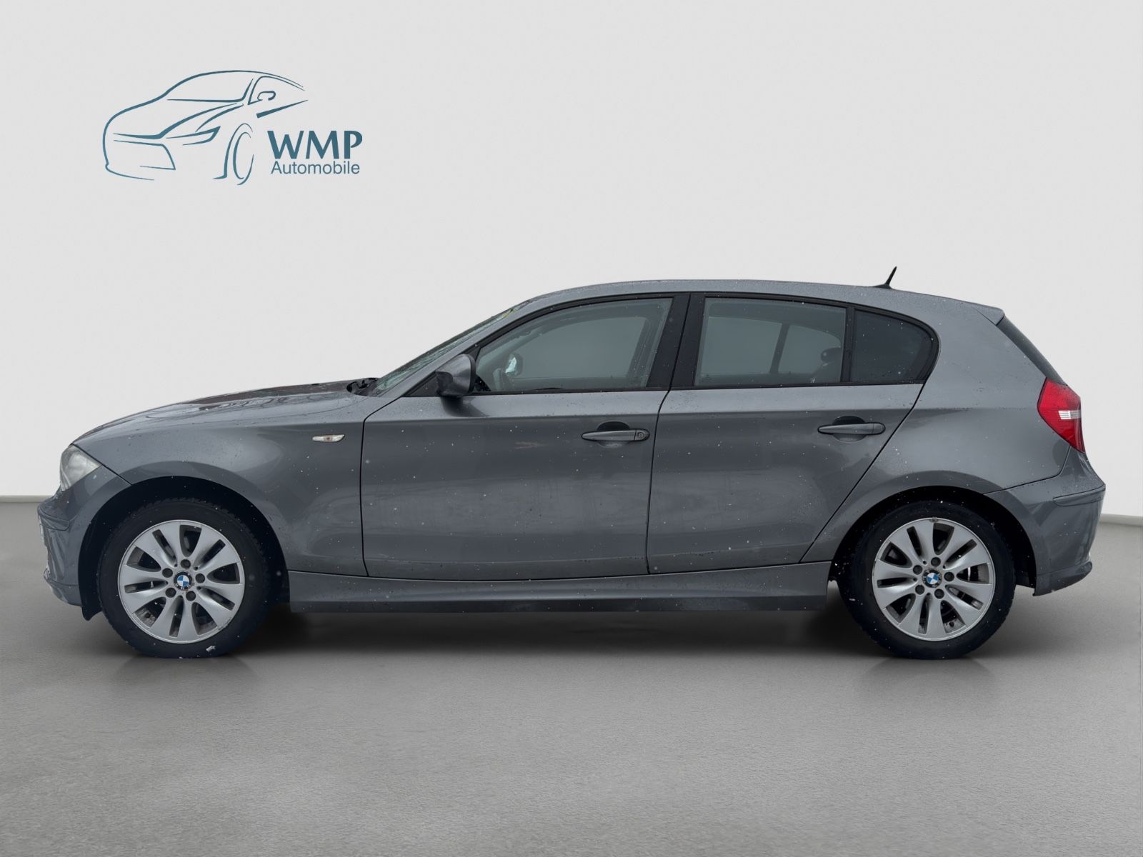 Fahrzeugabbildung BMW 118i Limousine /Klimaautom./Sitzhz./PDC/