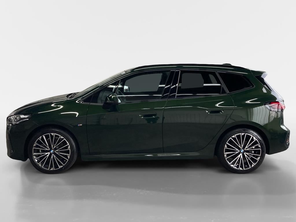 BMW 223 Active Tourer - Bild 4
