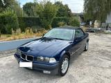 BMW 318i Cabrio  mit Hardtop - BMW: Cabrio, mit Hardtop