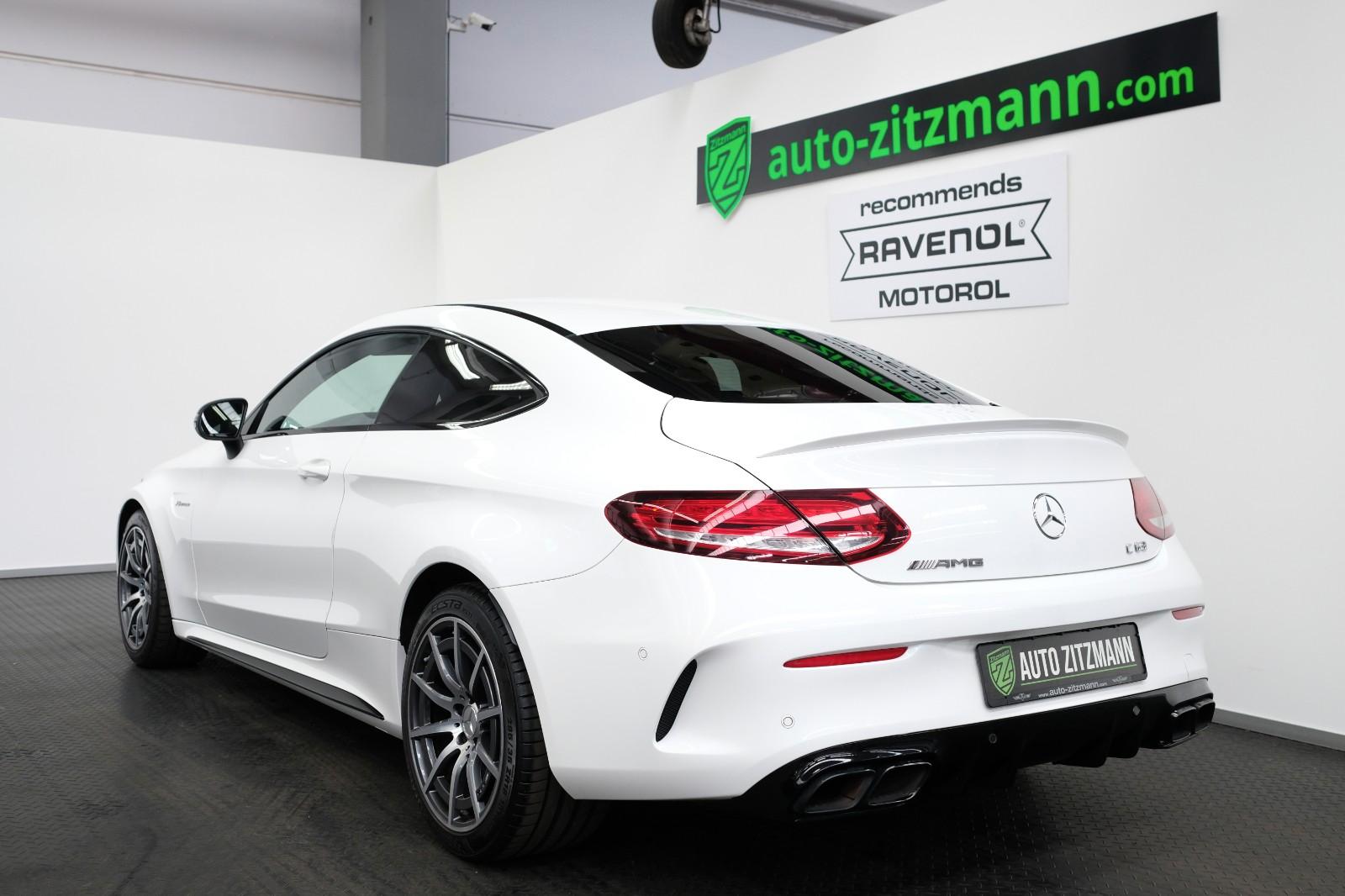 Mercedes-Benz C63 AMG COUPE/DEUTSCH/NIGHT-PAKET/FACELIFT