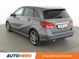 Mercedes-Benz B-Klasse B 180 AMG Line Aut.*NAVI*TEMPO*PDC* - Mercedes-Benz B 180 in Stuttgart