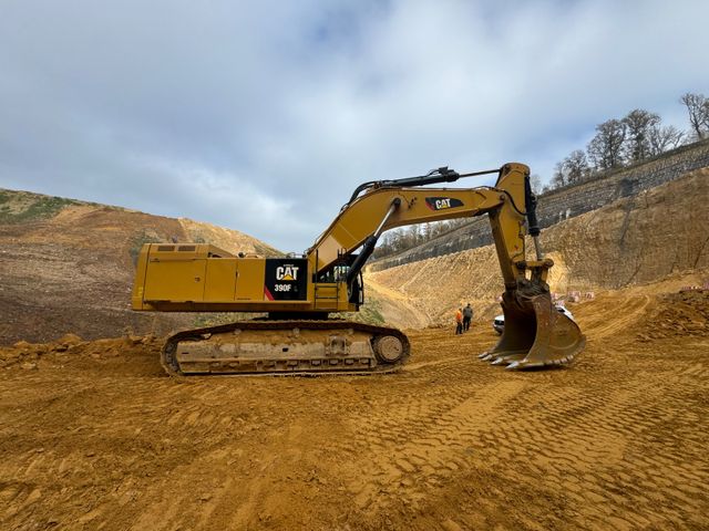 CAT 390FL **BJ2020*9200H/ZSA//*TOP