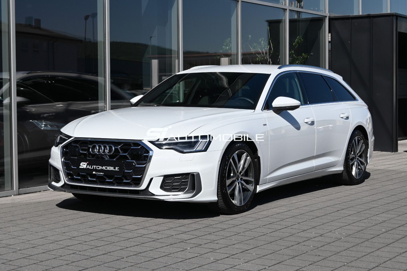 Fahrzeugabbildung Audi A6 40 TDI quattro S-Line Avant °ACC°AHK°STANDHZ°