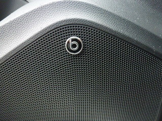 Fahrzeugabbildung CUPRA Ateca 1.5 TSI DSG + Beats + Panorama