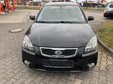 Kia Rio 1.4 ATTRACT - Kia Rio: Attract