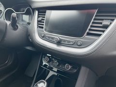 OPEL Grandland (X) Navi Autom. 1 Hand Apple Carplay