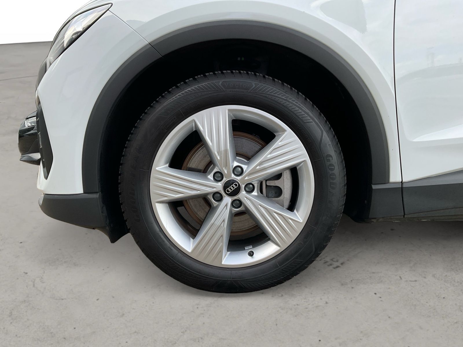 Audi Q4 e-tron - Bild 14