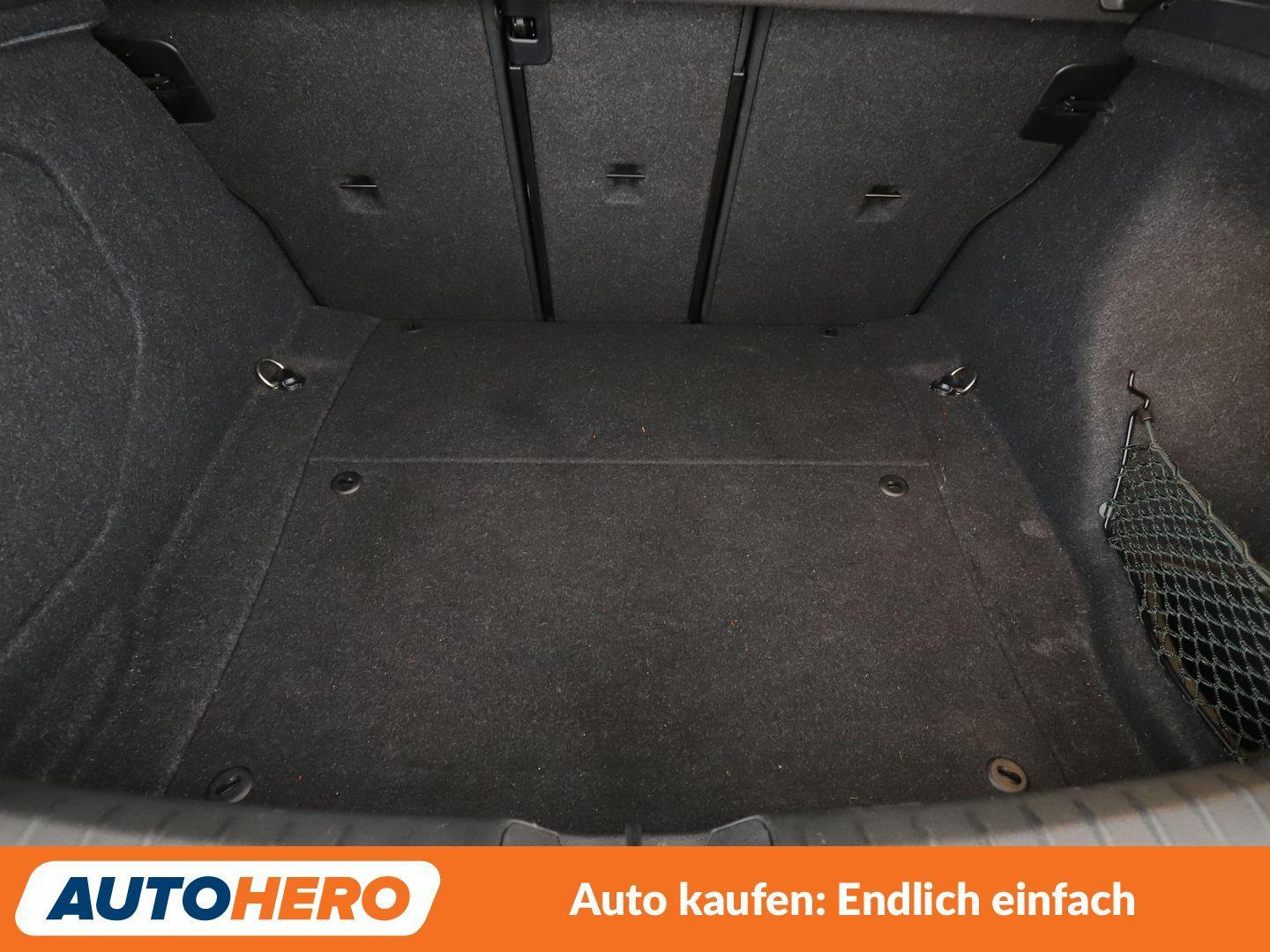 BMW 120i M Sport Aut.*NAVI*TEMPO*PDC*SHZ*