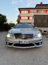 Mercedes-Benz S 63 AMG V221 | SELTEN | AMG-Produktionsauftrag - silberne Mercedes-Benz S 63 AMG