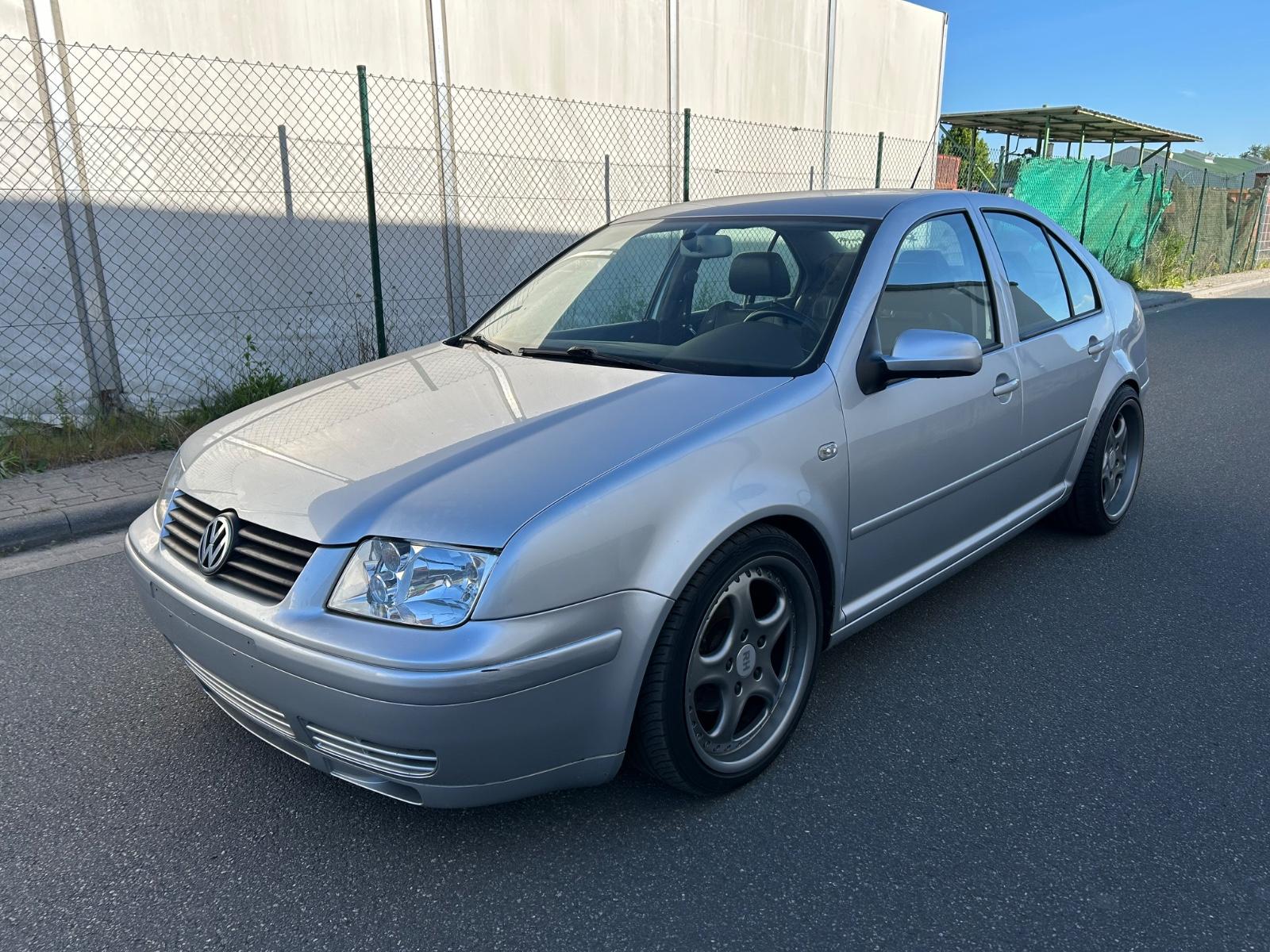 Volkswagen Bora 1,9 TDI 150PS Limousine Highline Recaro