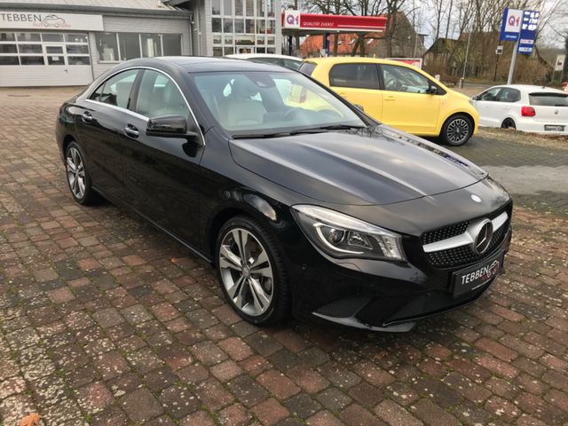 Mercedes-Benz CLA -Klasse  250 4Matic*Panorama-Schiebedach*