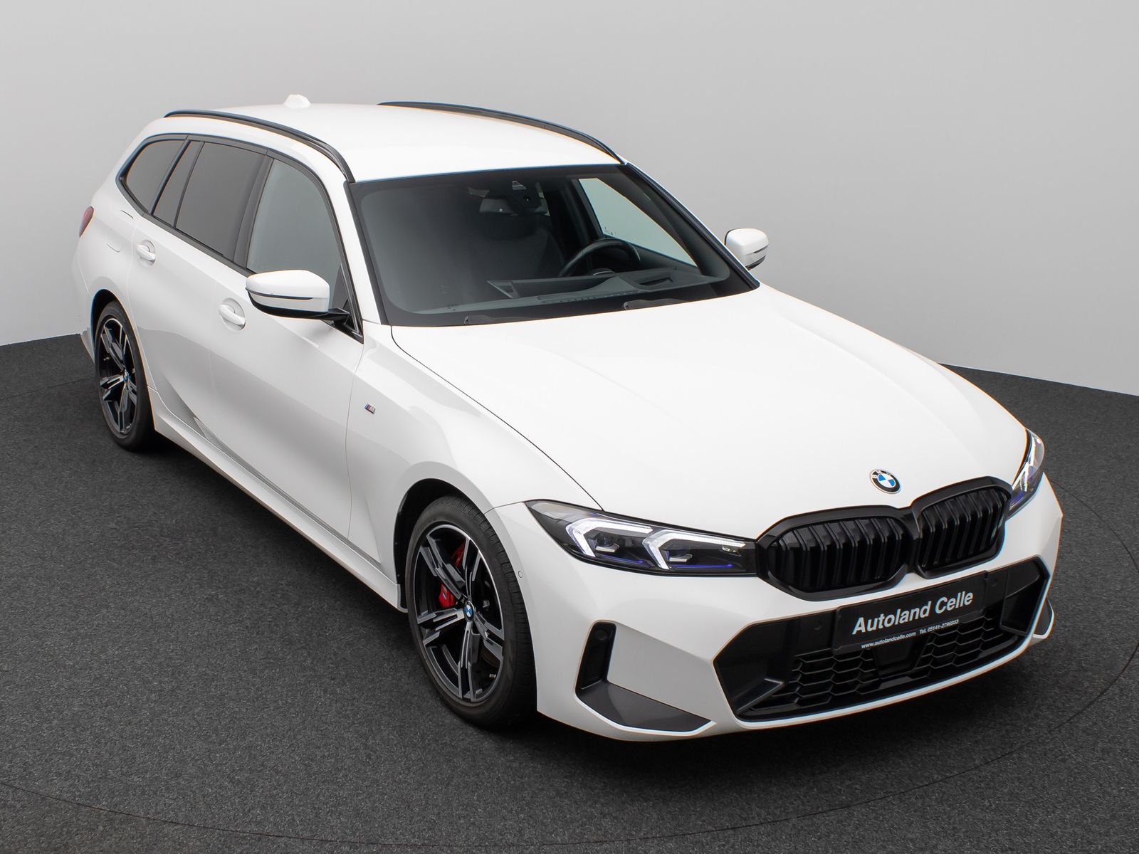 Fahrzeugabbildung BMW 320d xD M Sport Pro Kamera HUD DAB H/K AHK Komfo