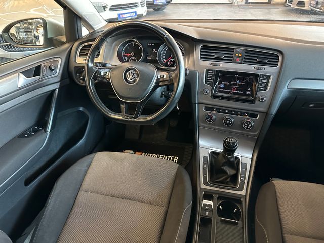 Volkswagen Golf VII Variant Trendline BMT *Navi*