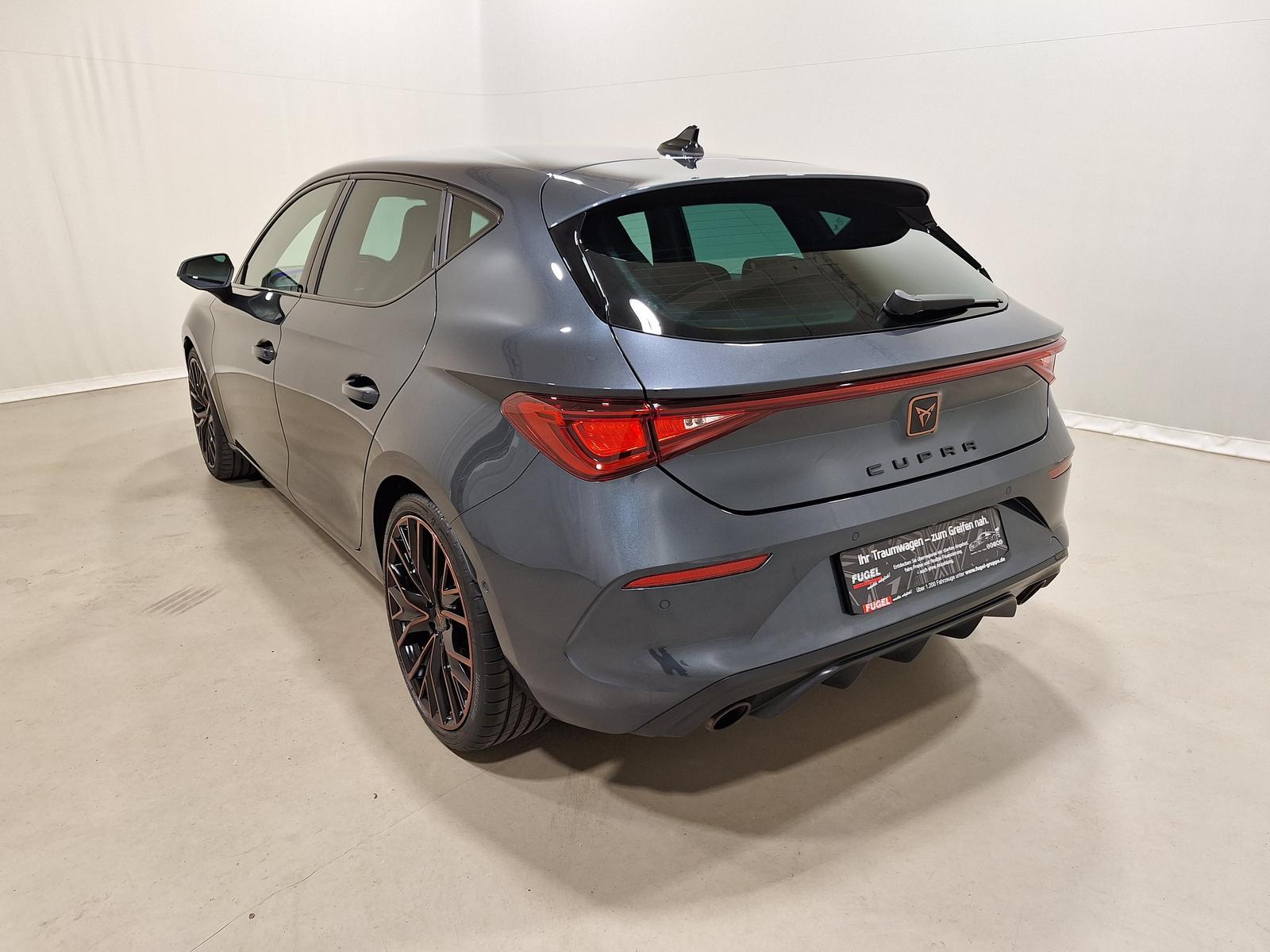 Cupra Leon 2.0 TSI DSG ACC Navi LED Beats Winter 19", миниатюра 4