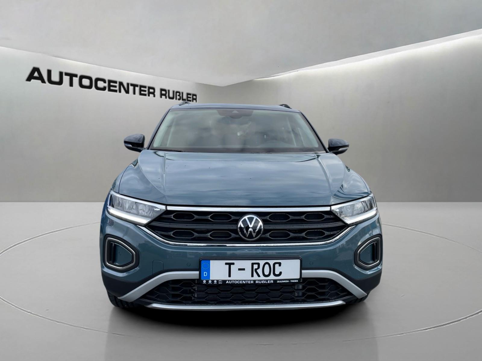 Volkswagen T-Roc Life DSG, AHK