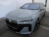 BMW 740d xDrive M Sport 21" AHK Skylounge Standhzg. - BMW 740: Limousine