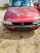 Opel Astra f BJ96 Mit Originalen 111000 km - Opel Astra aus 1996: F