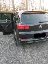 Volkswagen Wolkswagen Tiguan 2016 Benzin 1.4 TSI - Volkswagen Tiguan: Limousine