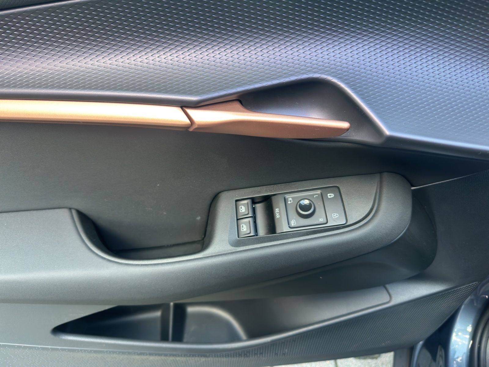 Cupra Tavascan - Bild 8
