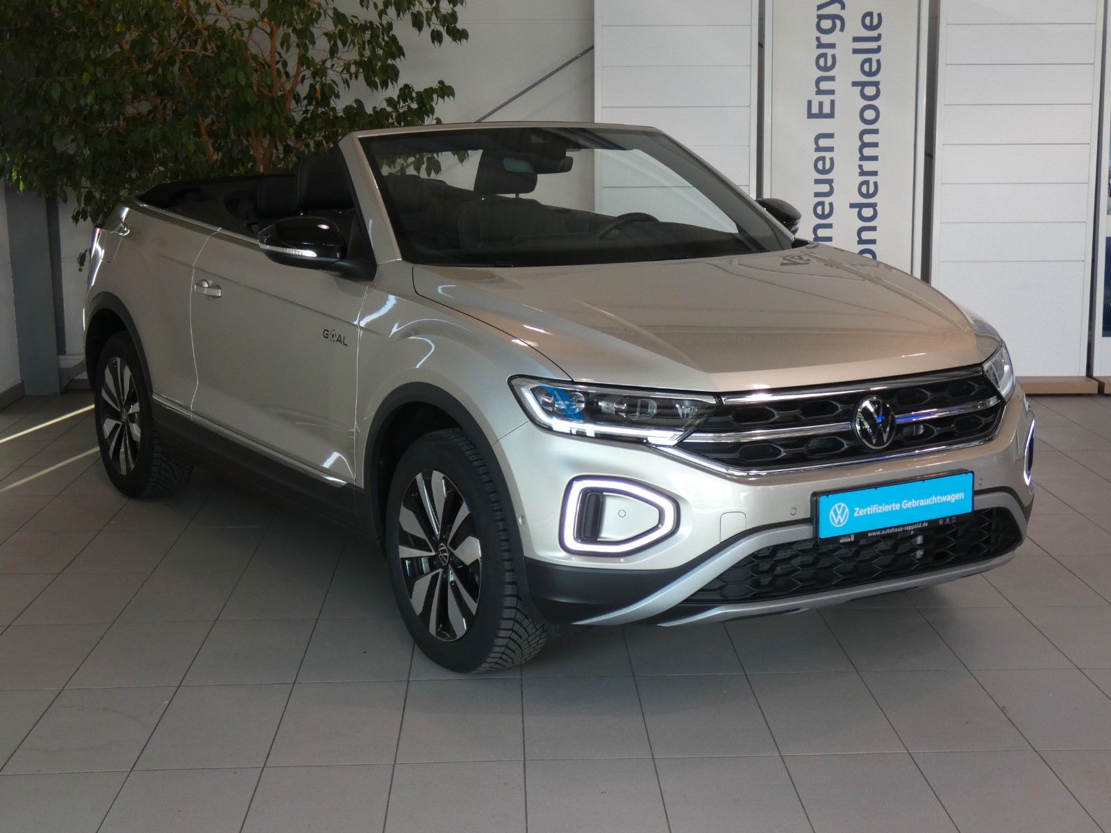 Volkswagen T-Roc Cabriolet 1.0 TSI Goal KAMERA WINDSCHOTT foto 3