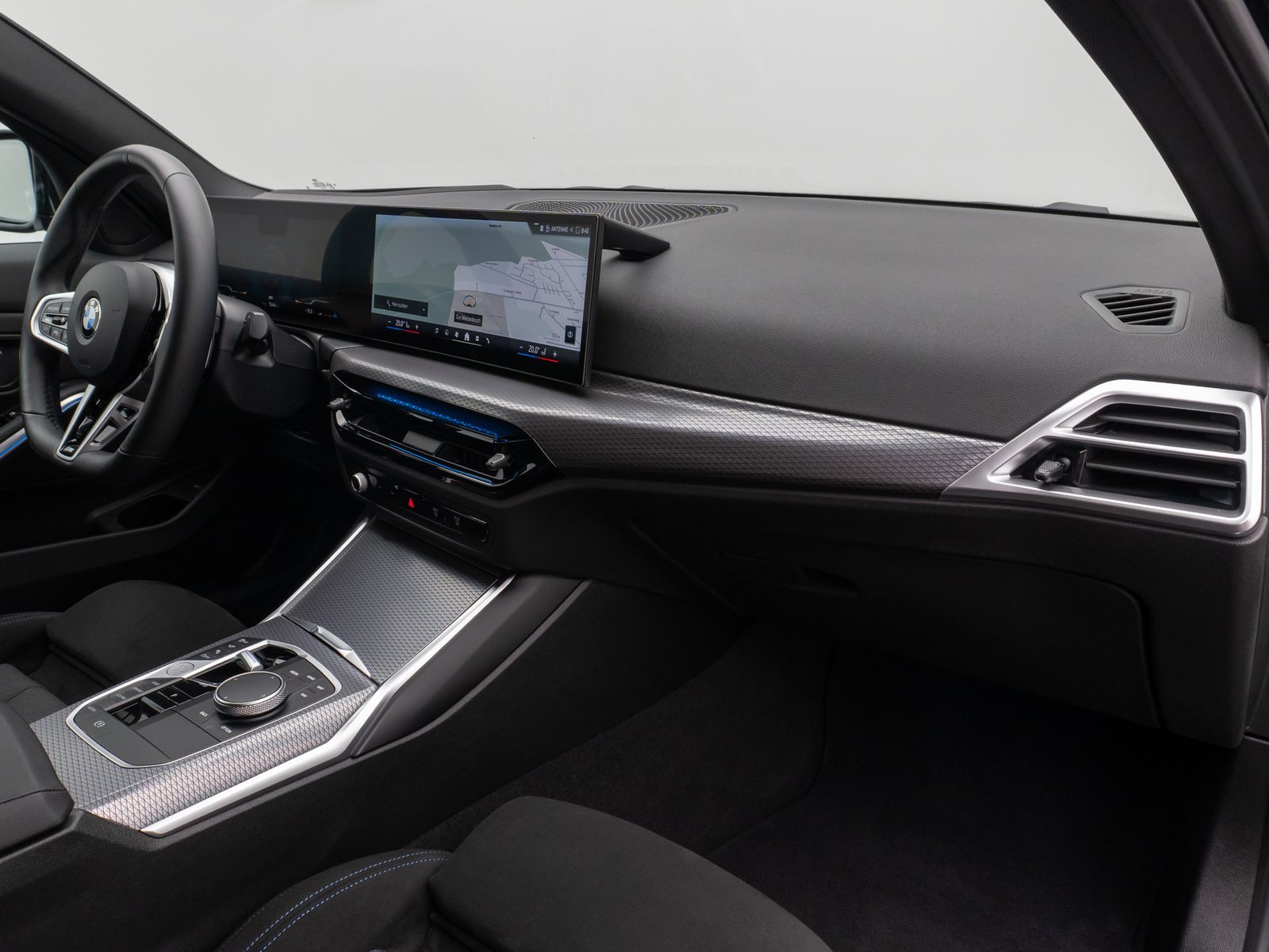 Fahrzeugabbildung BMW 320i xD M Sport 360°HUD DAB HiFi Stop&Go Komfort
