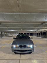 BMW 525i Touring Facelift Xenon / Tempomat / AHK / - BMW 525 in Erfurt