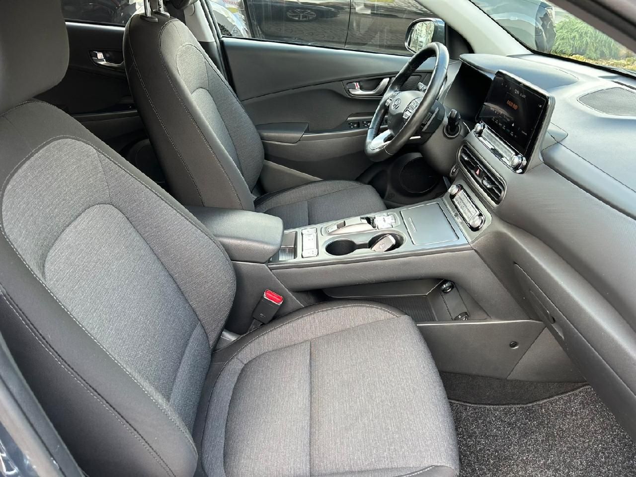 Fahrzeugabbildung Hyundai Kona Trend Elektro 2WD