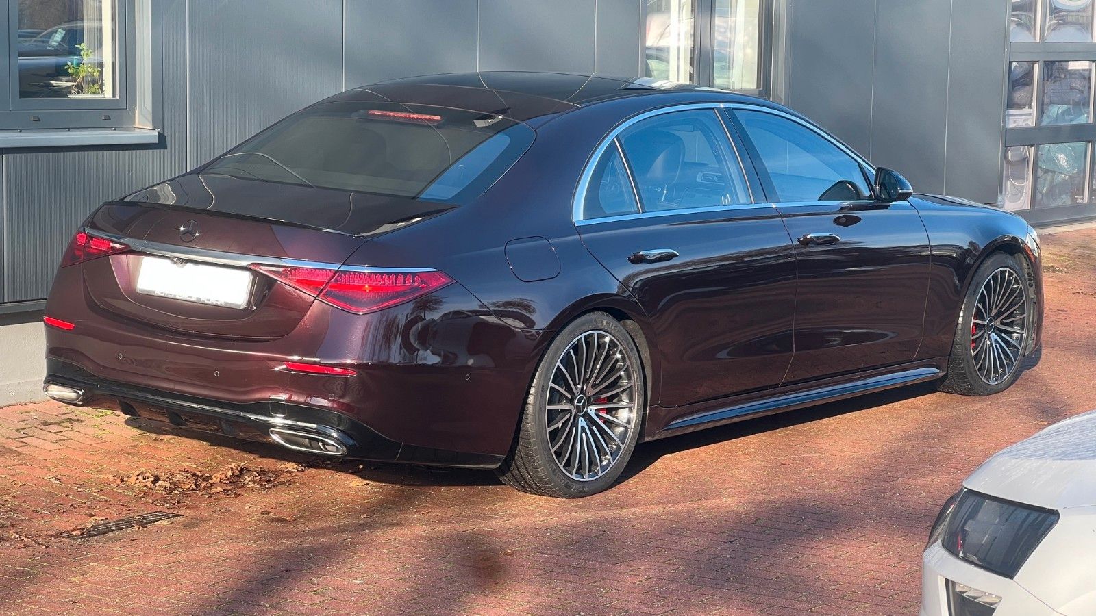 Fahrzeugabbildung Mercedes-Benz S500 4Matic Lang*AMG*LUFT