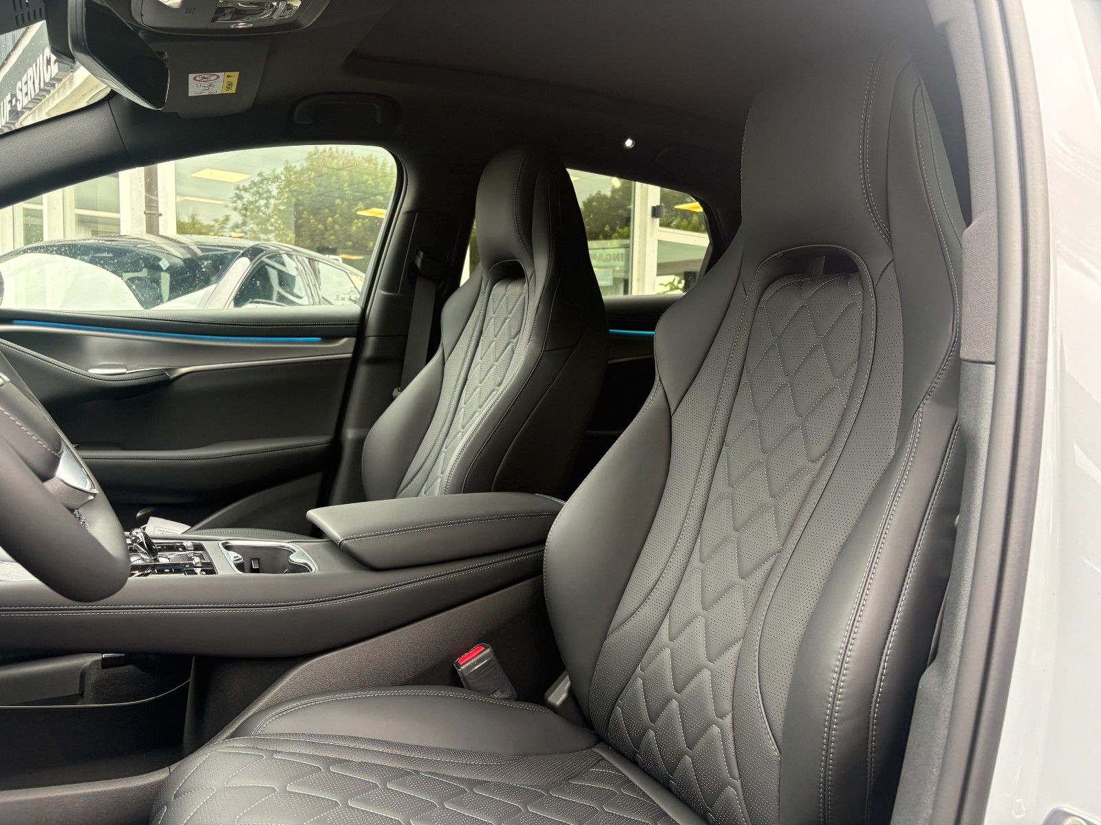 BYD SEALION 7