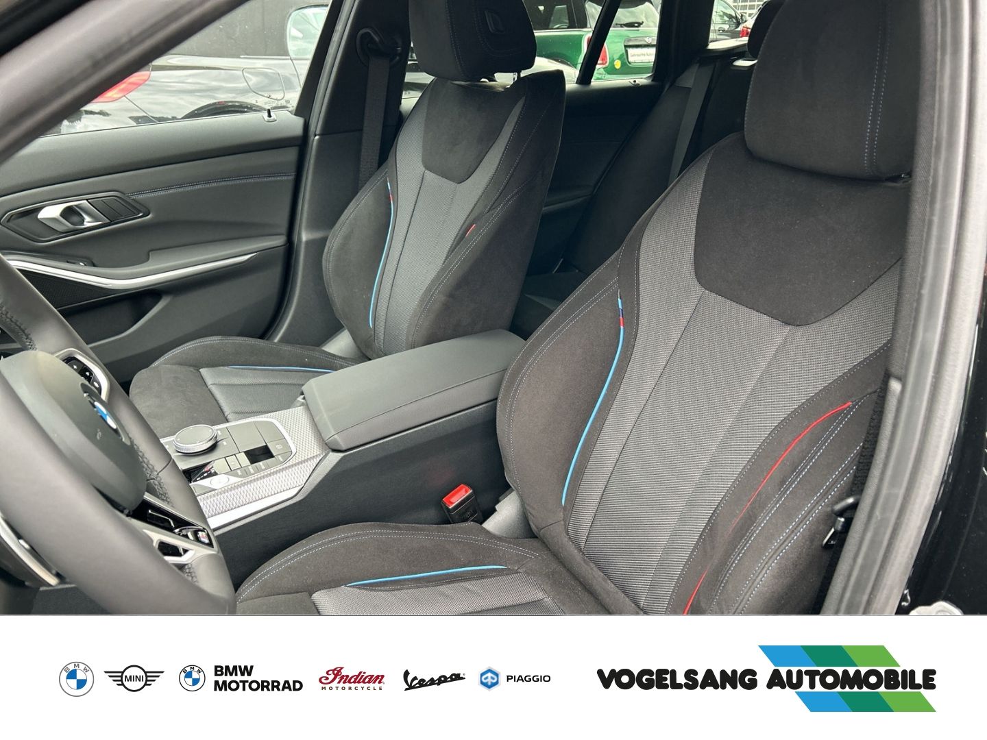 Fahrzeugabbildung BMW 318 d M Sport Touring Sportpaket AHK-klappbar Na