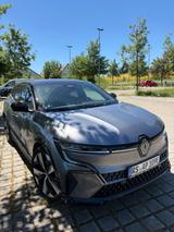 Renault Megane E-TECH Iconic 220 Comfort Range Iconic