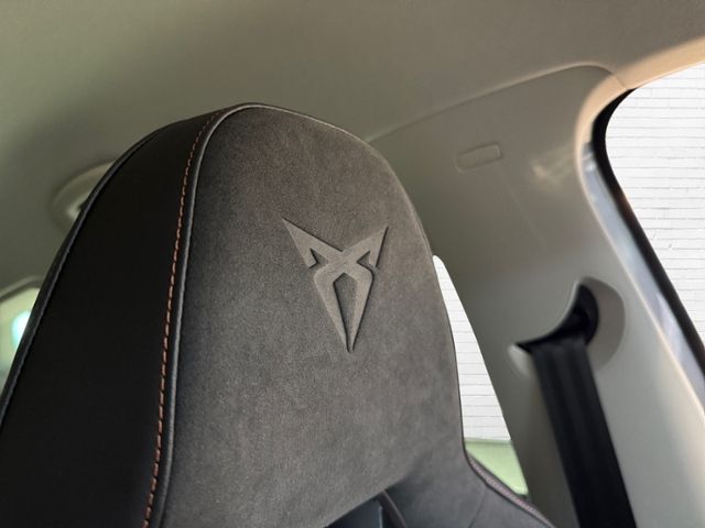 Fahrzeugabbildung CUPRA Ateca KLIMA LED NAVI ALU