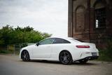 Mercedes-Benz E 200 Autom. - AMG Pano Garantie  - : Coupe, Garantie