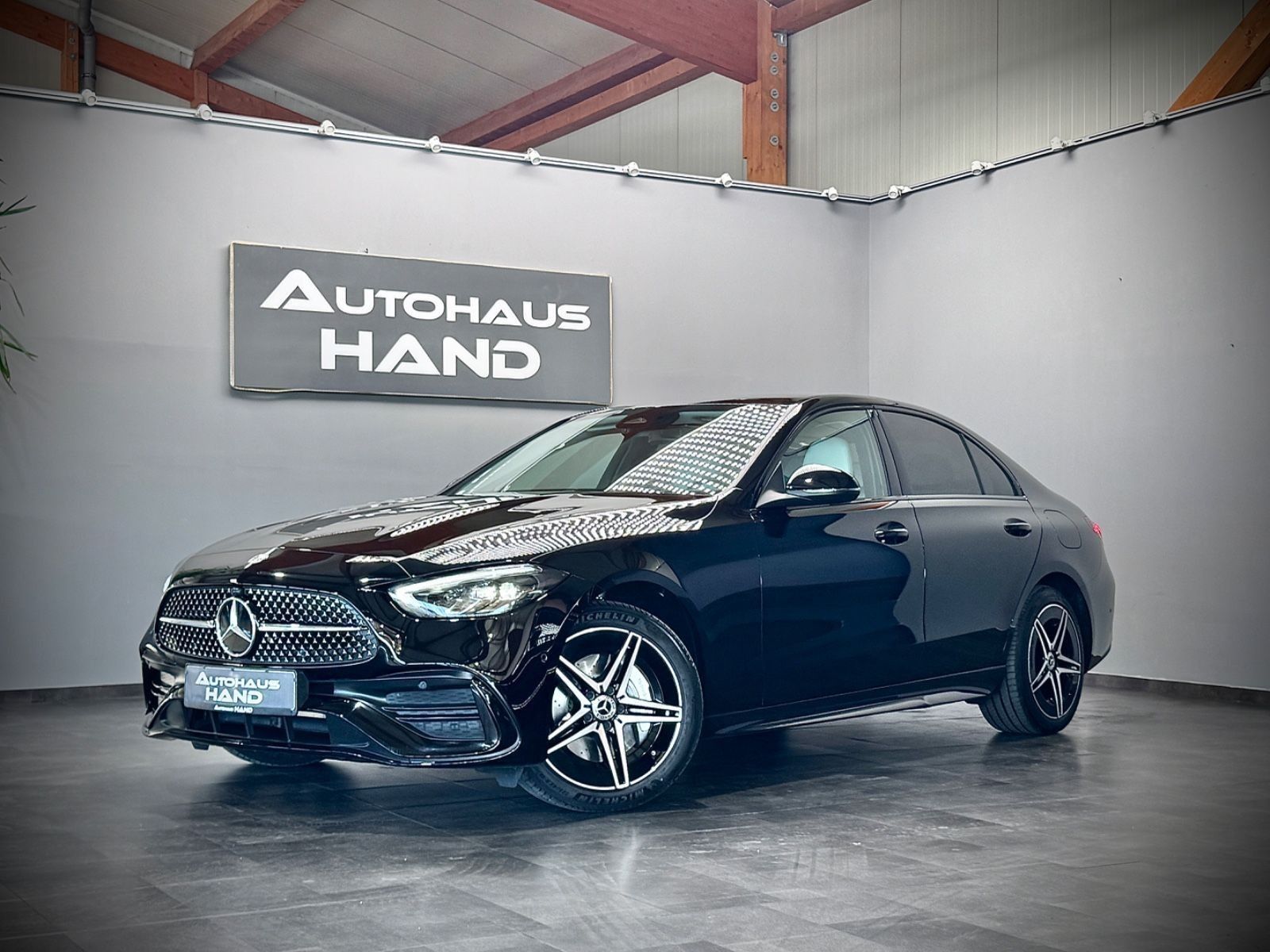 Mercedes-Benz C 300 de*AMG-LINE*ACC*KAMERA*SITZKÜHLUNG*GA