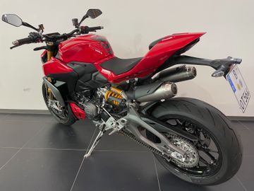 Ducati Streetfighter V2S
