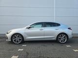 Hyundai i30 Fastback Premium (Automatik/Kamera) - Hyundai i30: Silber