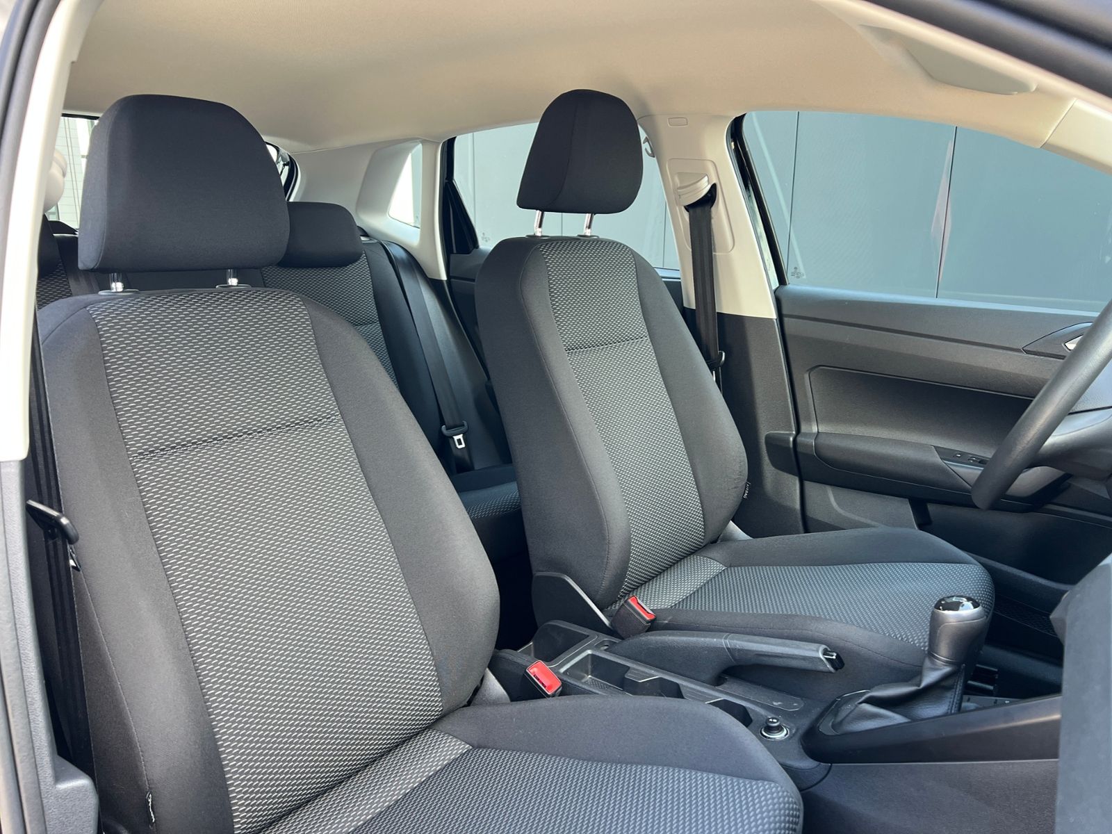 Fahrzeugabbildung Volkswagen Polo Trendline 1.0 BMT *AHK, Cool & Sound, Conne