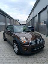 MINI Mini Cooper Cabrio 1.6 - MINI Cooper Cabrio aus 2011: Roadster