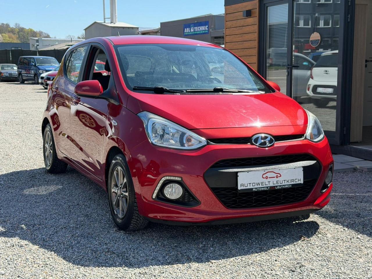 Hyundai i10 FIFA World Cup Edition Klima Sitzheizung