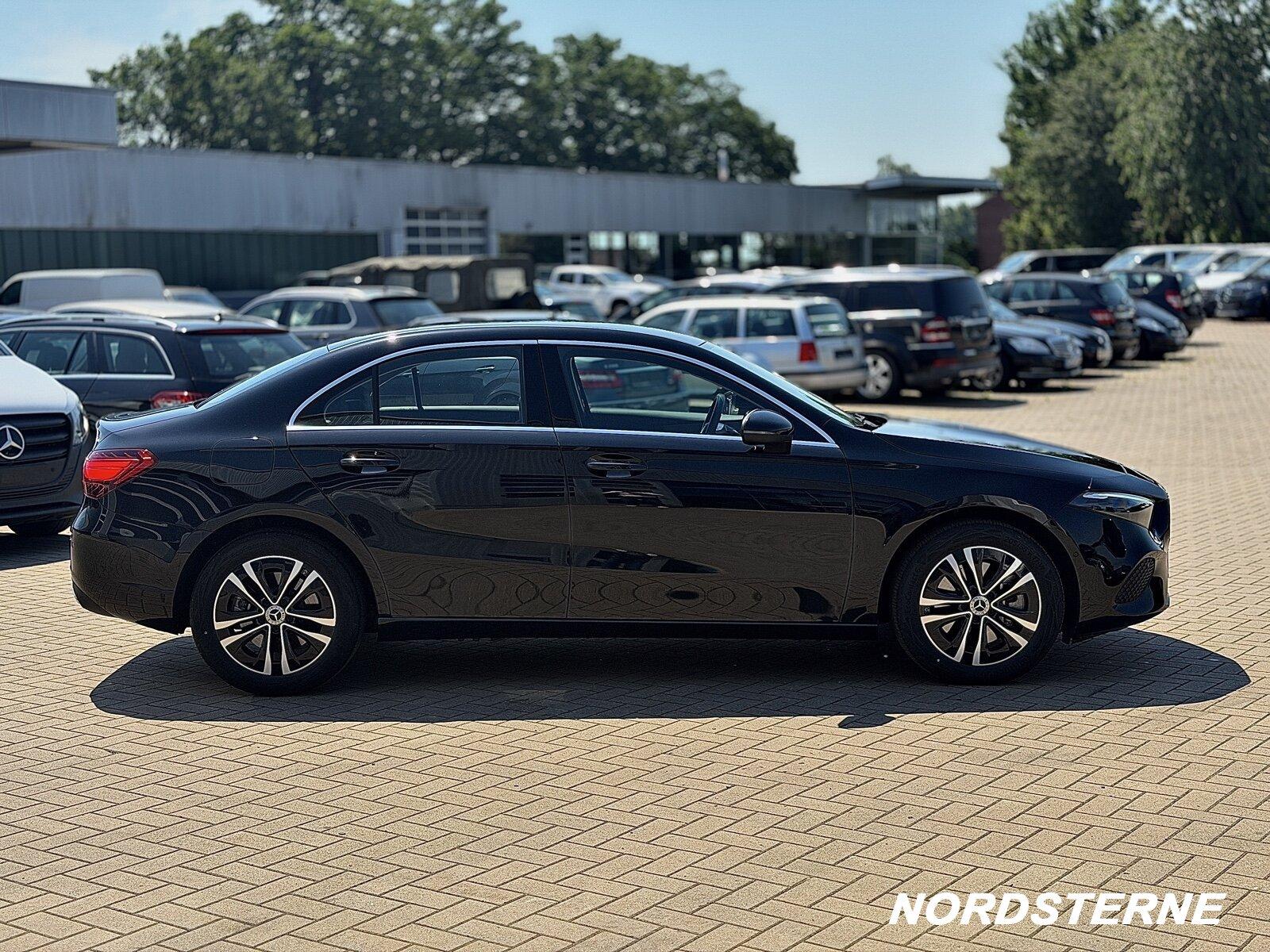 Mercedes-Benz A 250 e Limousine mit EQ Hybrid ProgressiveKlima