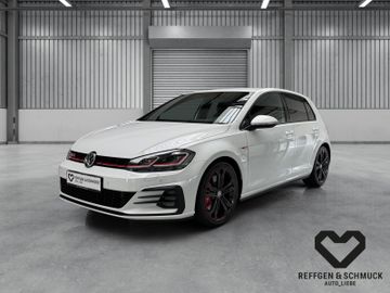 Volkswagen Golf - 1