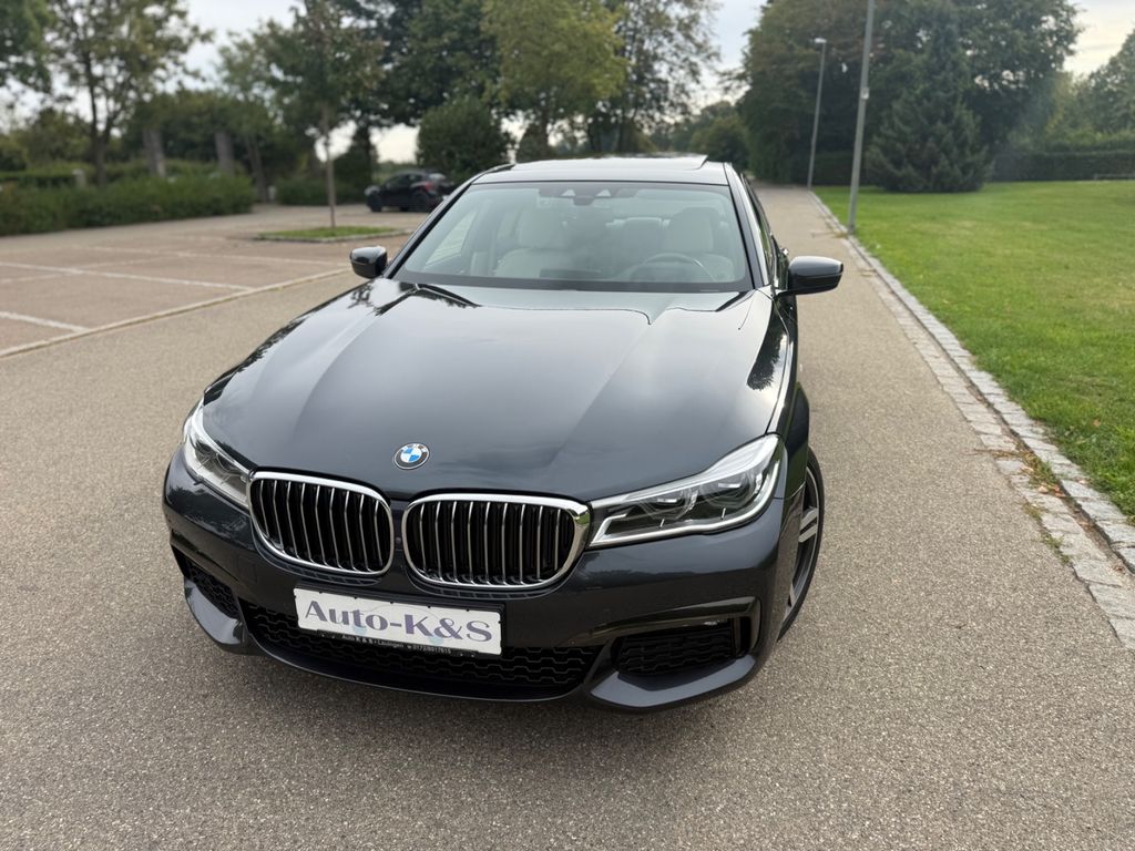 Image of BMW 730