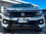 Fiat FIAT FULLBACK 2.4 150 CV DOPPIA CABINA SX S&S - weiße Fiat Fullback
