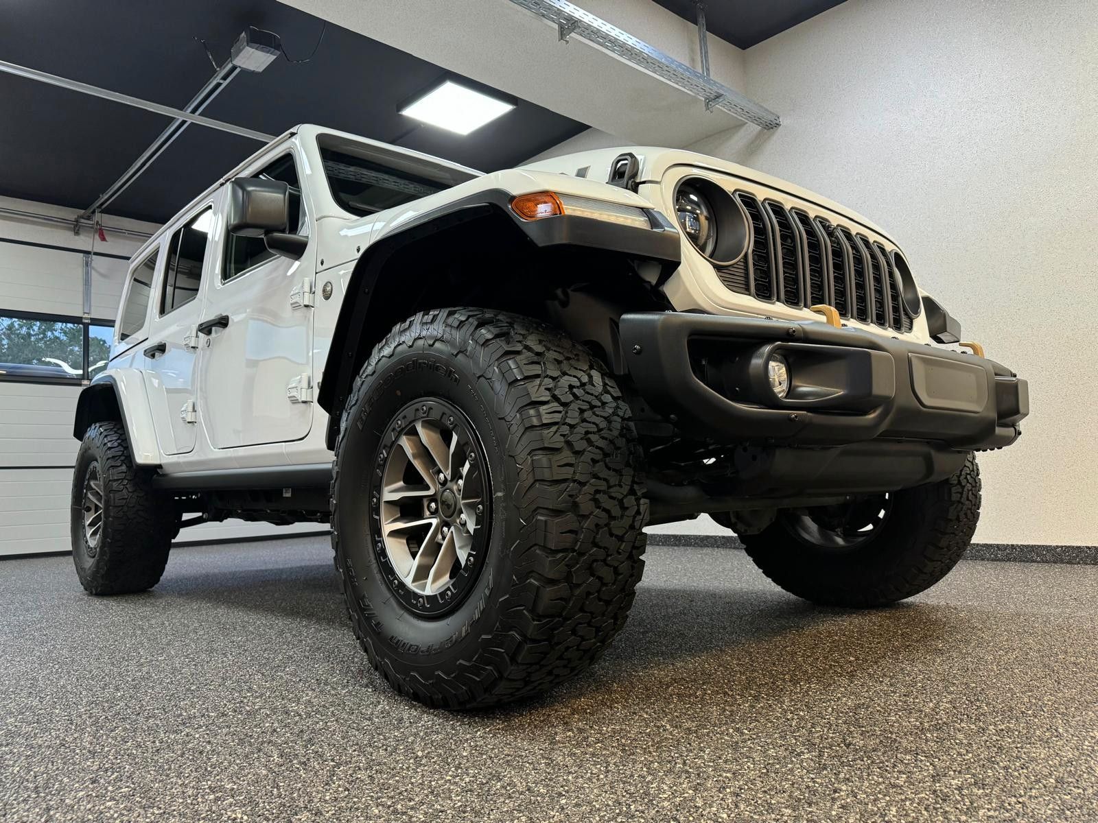 Fahrzeugabbildung Jeep VORFÜHRWAGEN RUBICON 392-6.4L V8-35"-STEEL BPR