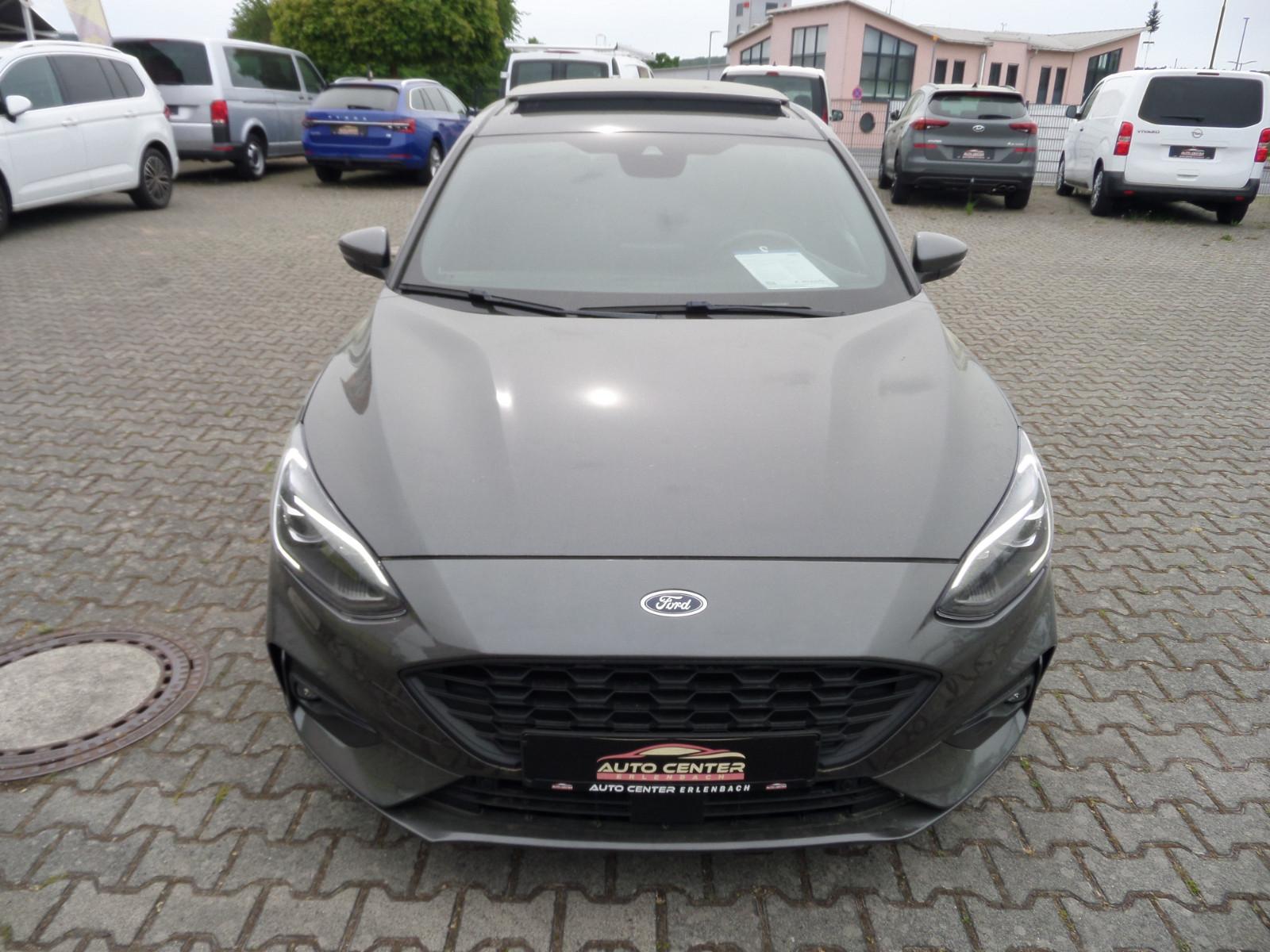 Ford Focus ST-Line X,Cam+Navi+LED+ACC+Pano-SD+digital