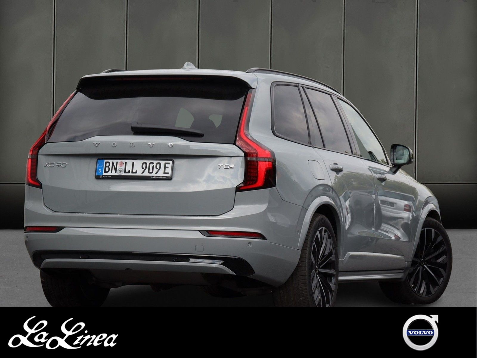 Volvo XC90  T8 Ultra Dark AWD Plug-In Hybrid Recharge  imagem 2