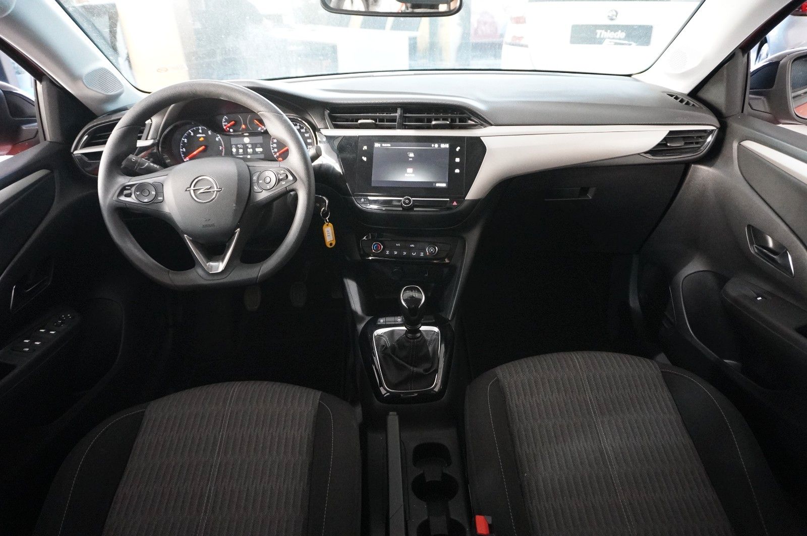 Fahrzeugabbildung Opel Corsa F 1.2 EDITION NAVI/LED/KAMERA/TEMP./SPORT